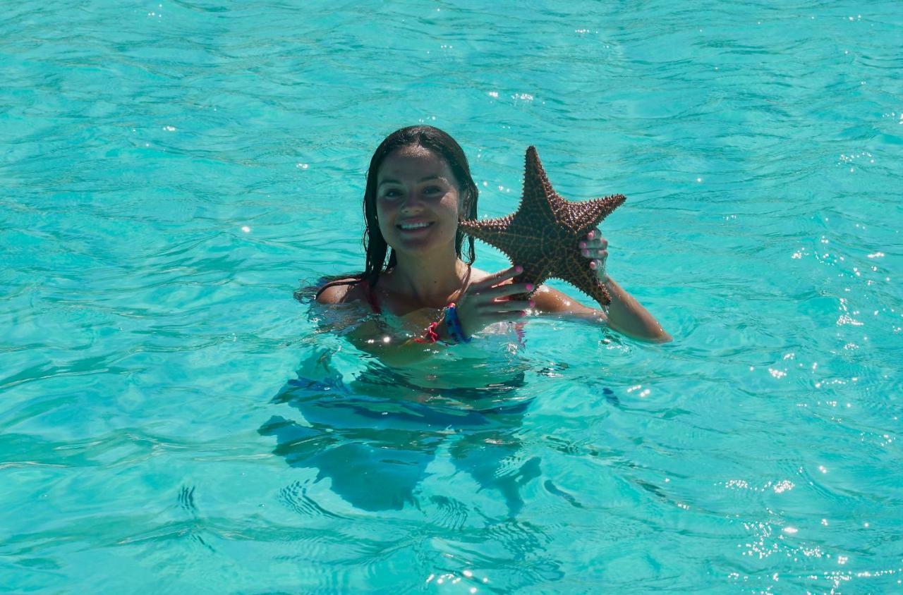 St Francis Resort George Town Buitenkant foto
